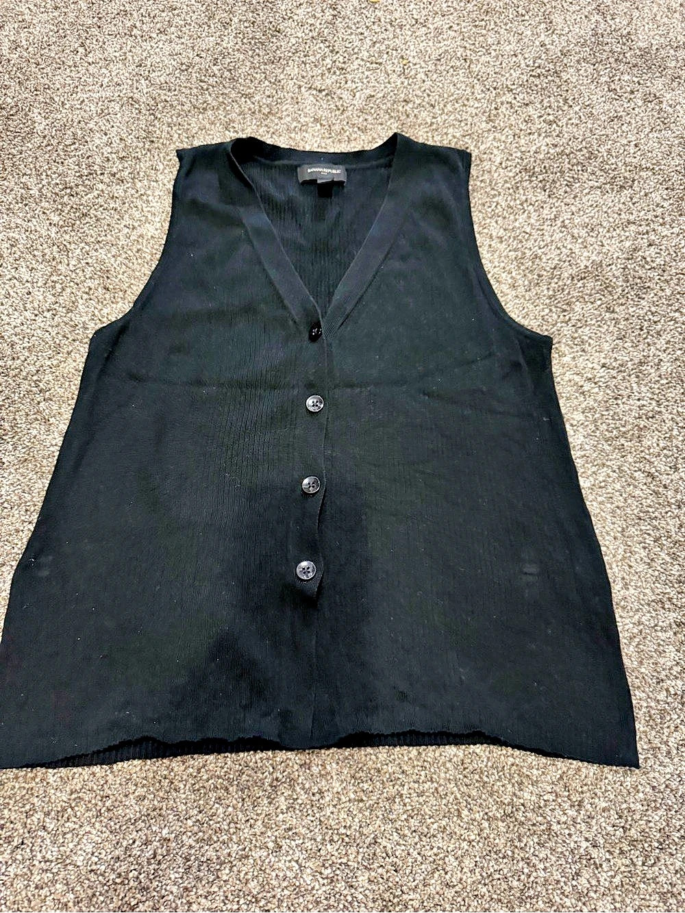 Banana Republic Black Button-Front Sweater Vest Size Medium